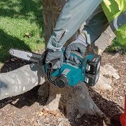 Best 5 One Handed Handheld Chainsaw To Buy In 2022 Reviews   9 Best 12 Inch Chainsaws On The Market For You In 2020 Reviews 